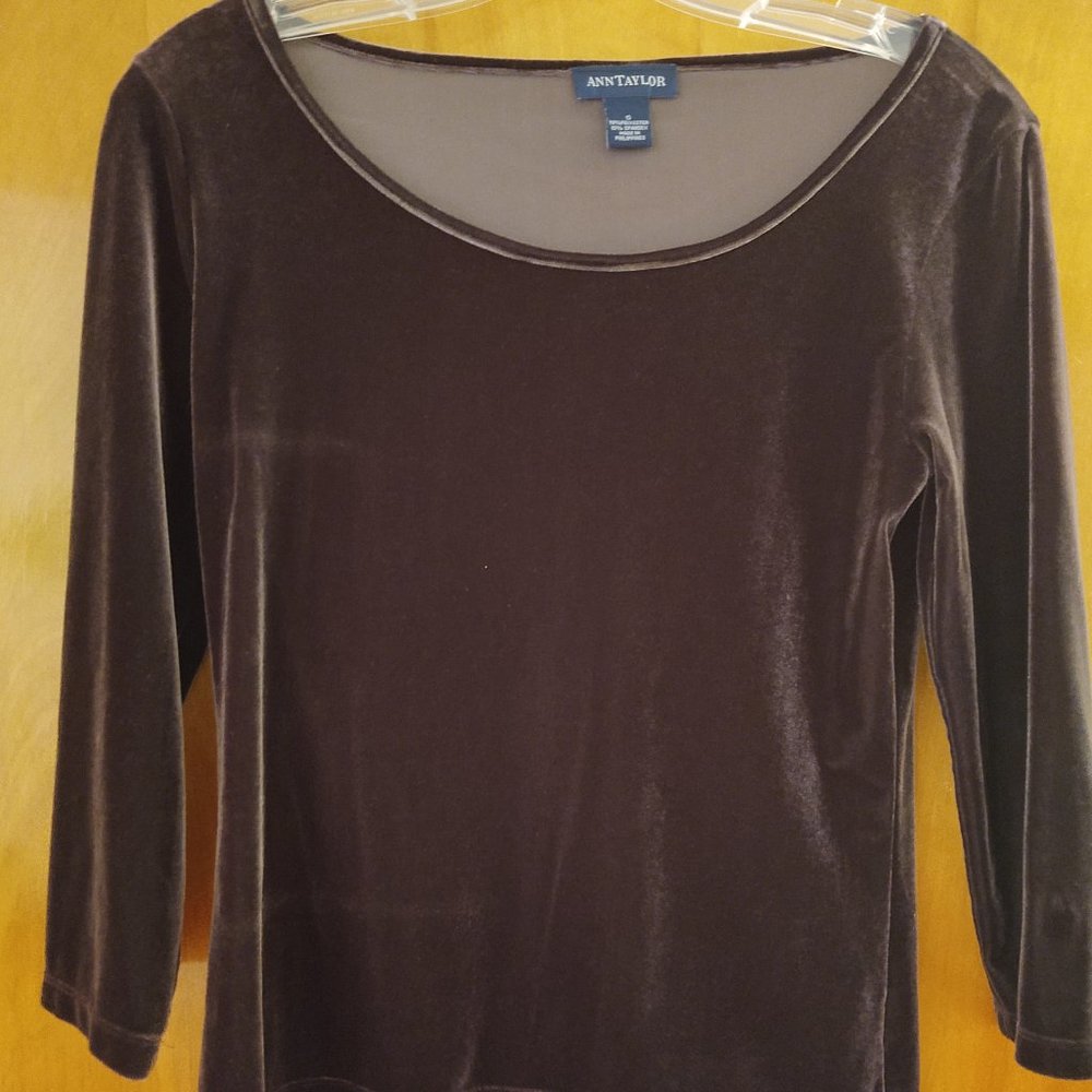 ** Pick 3 for $30 ** Ann Taylor Velvet Shirt